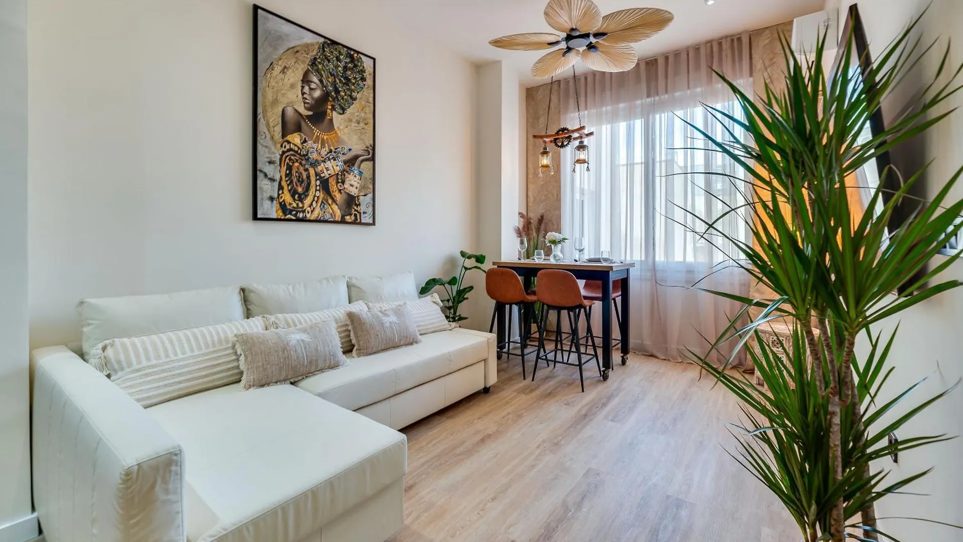 Indonesian Dreams By Iloftmalaga Apartment Spain